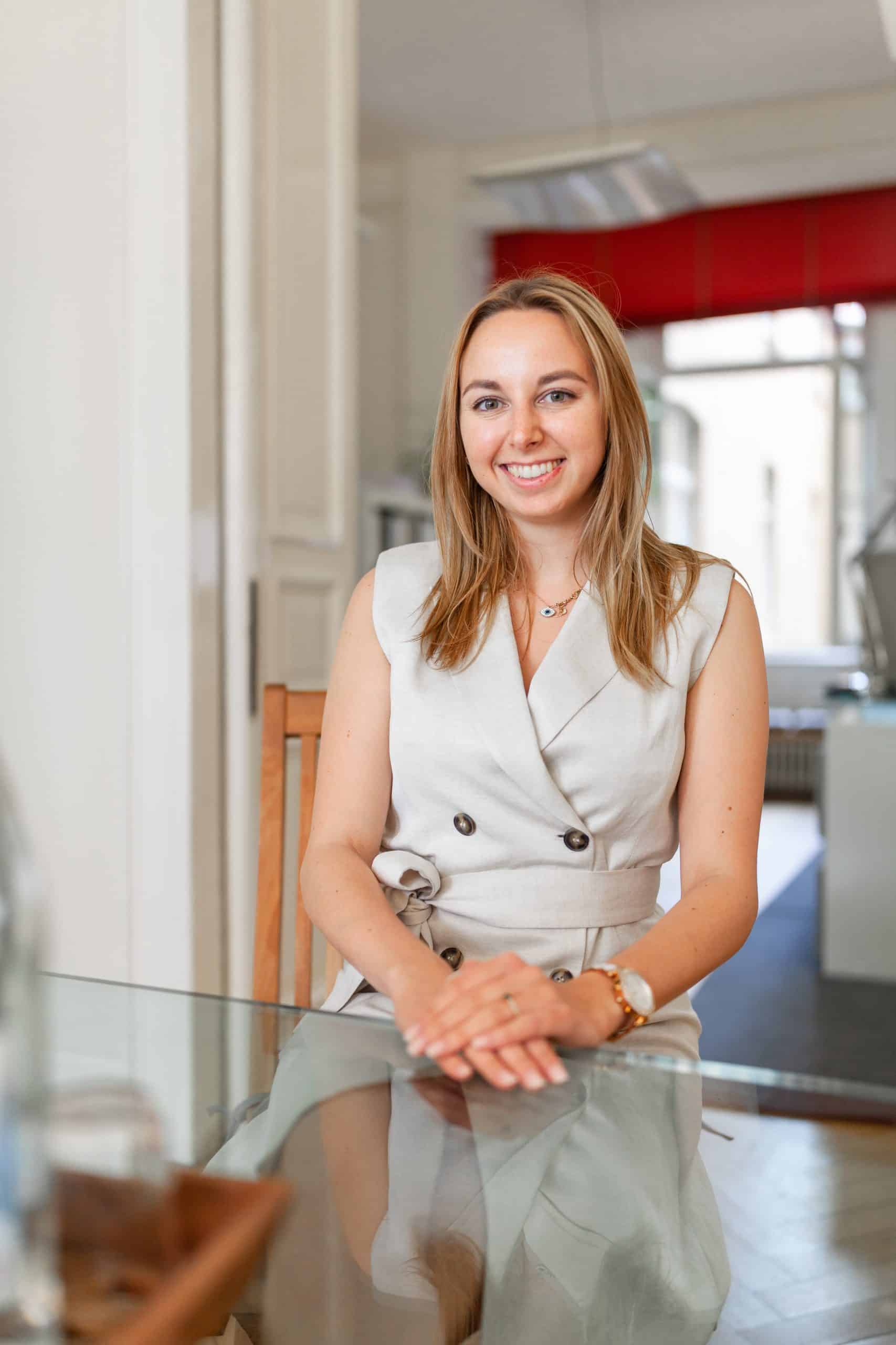 Julia Winkelmann, Team-Assistent Justen-Geller